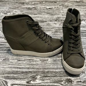 Steve Madden Army Green/Olive Wedge Sneaker